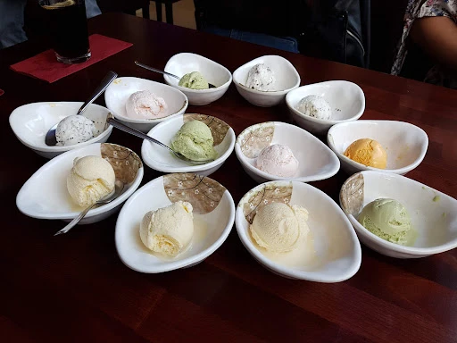 Oishii Sushi & Grill photo 1
